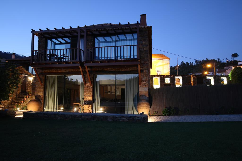 Casa De Baixo - Nature Hotel Alvoco das Várzeas Buitenkant foto