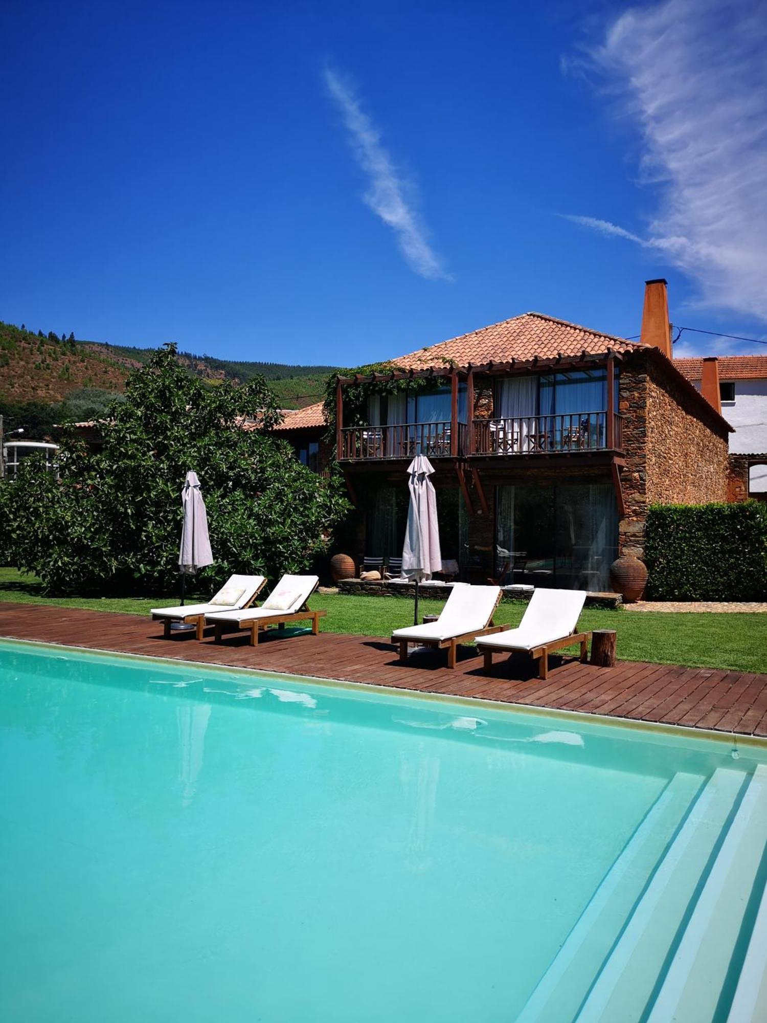 Casa De Baixo - Nature Hotel Alvoco das Várzeas Buitenkant foto